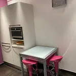 Merveilleux 2p, A 50 M De La Plage, En Plein Centre Appartement Menton