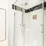 Appartement Merveilleux 2p, A 50 M De La Plage, En Plein Centre