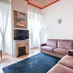 Appartement Merveilleux 2p, A 50 M De La Plage, En Plein Centre Menton