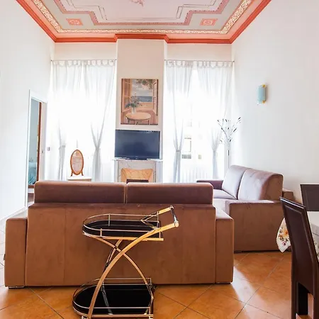 Appartement Merveilleux 2p, A 50 M De La Plage, En Plein Centre Menton